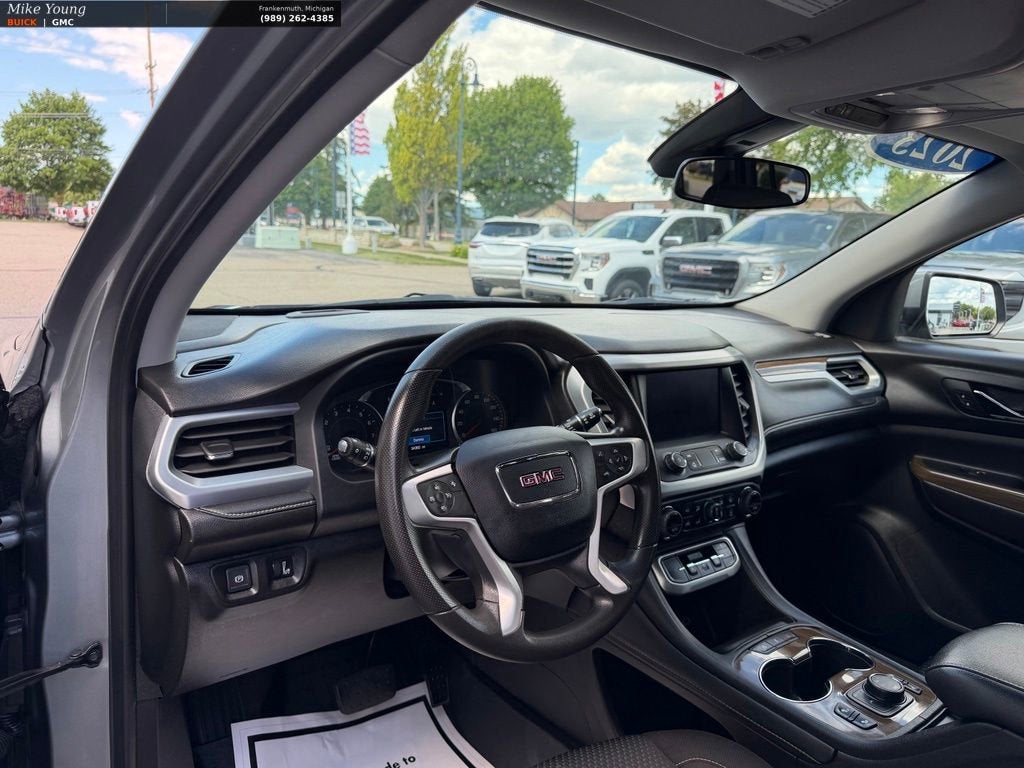 2023 GMC Acadia SLE