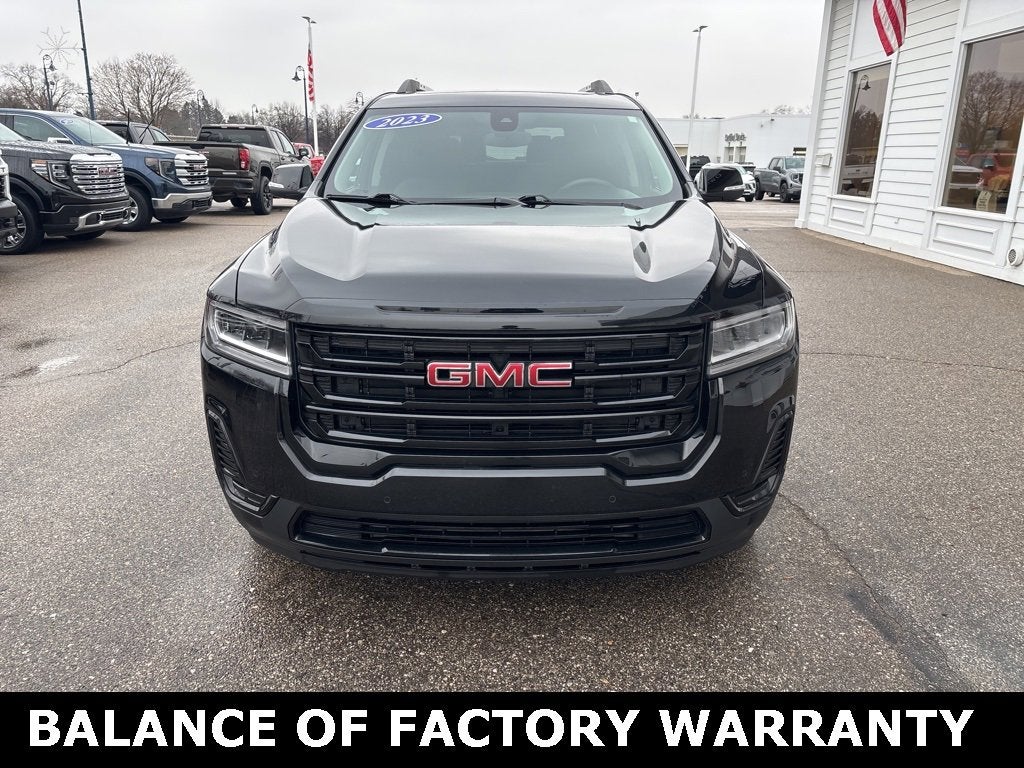 2023 GMC Acadia SLE