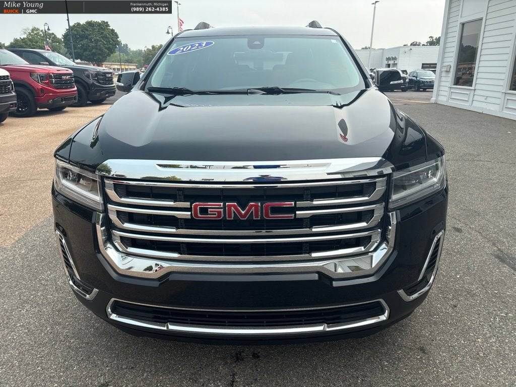 2023 GMC Acadia SLE