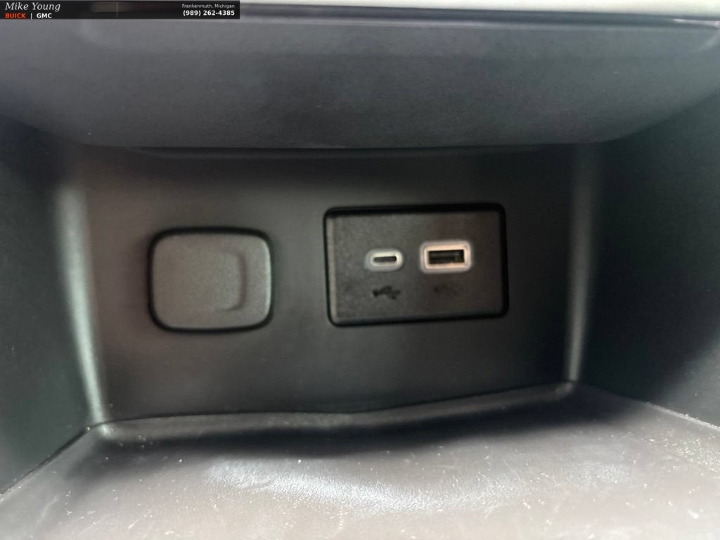 2023 GMC Acadia SLE