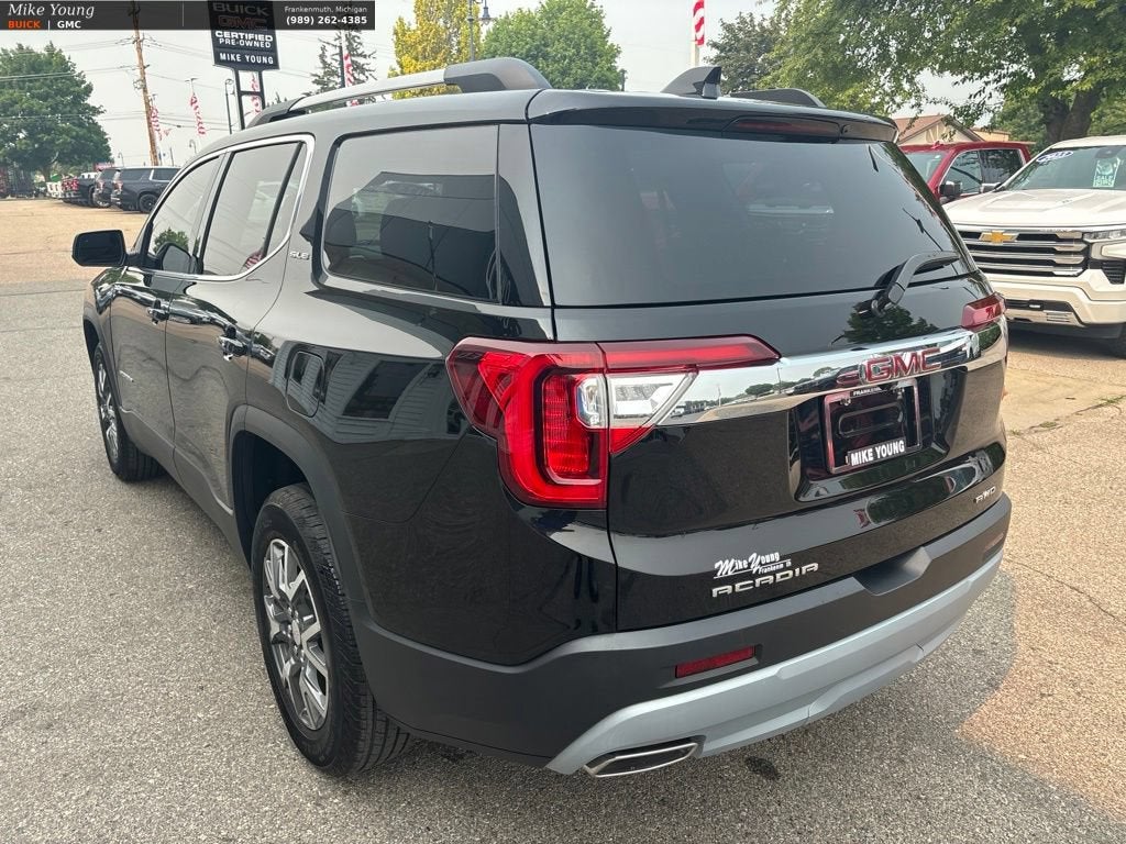 2023 GMC Acadia SLE