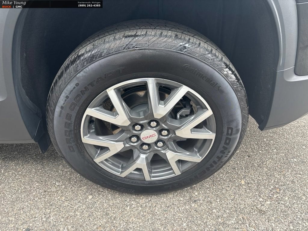 2023 GMC Acadia SLE
