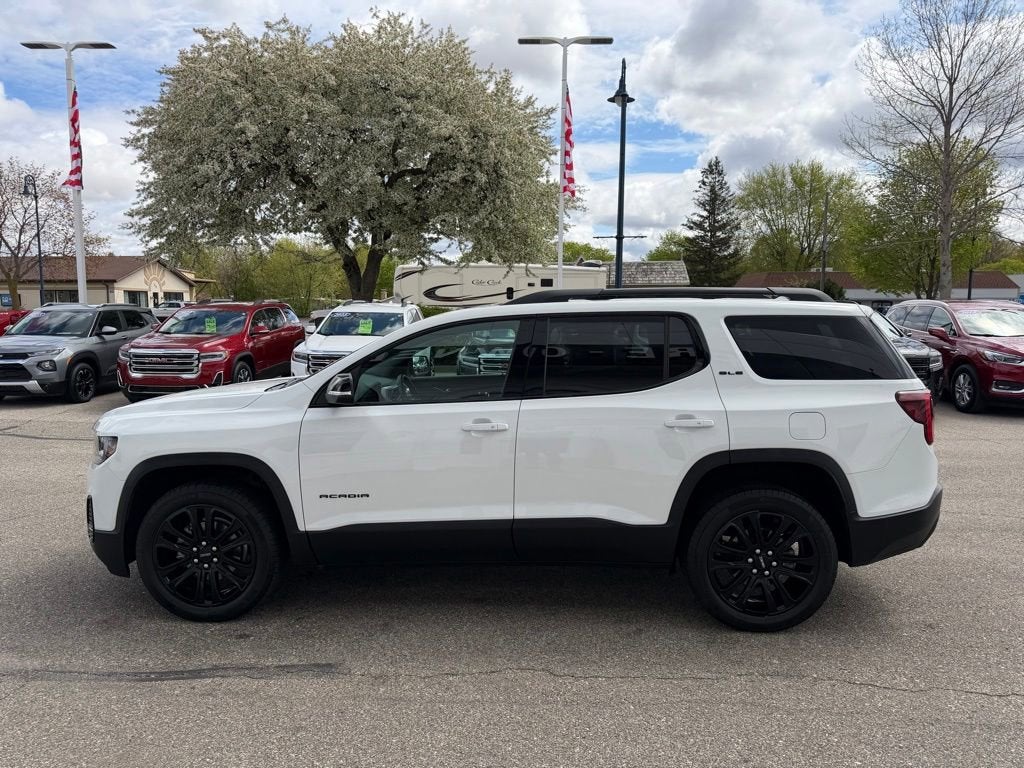 2023 GMC Acadia SLE