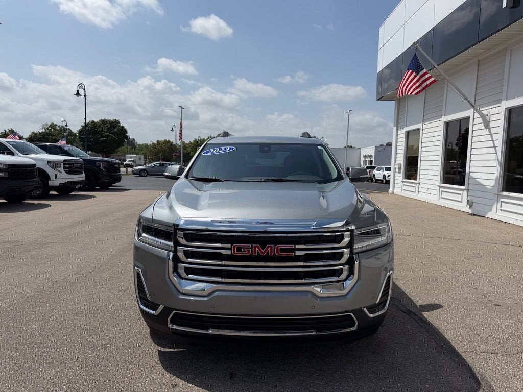 2023 GMC Acadia SLE