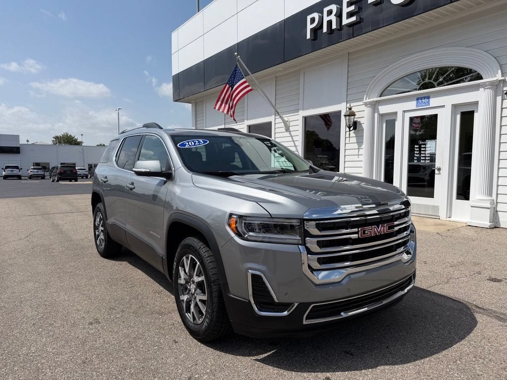 2023 GMC Acadia SLE