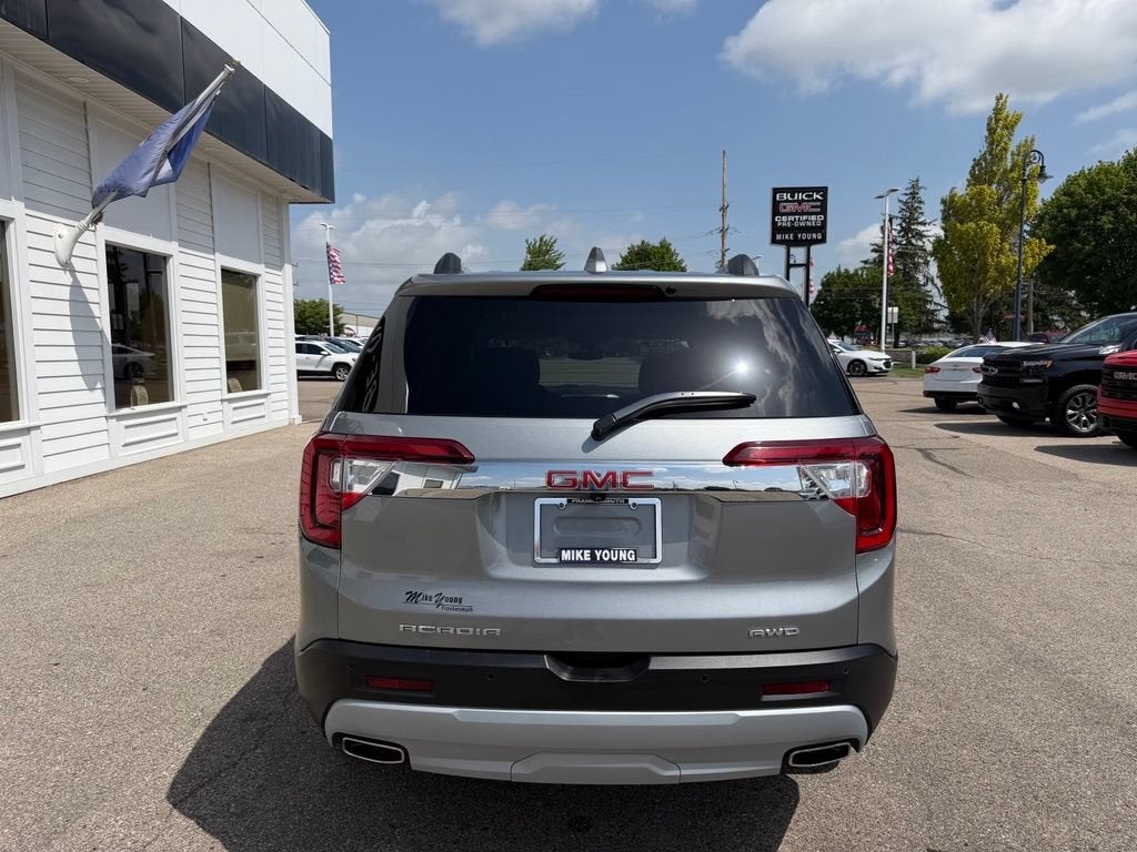2023 GMC Acadia SLE