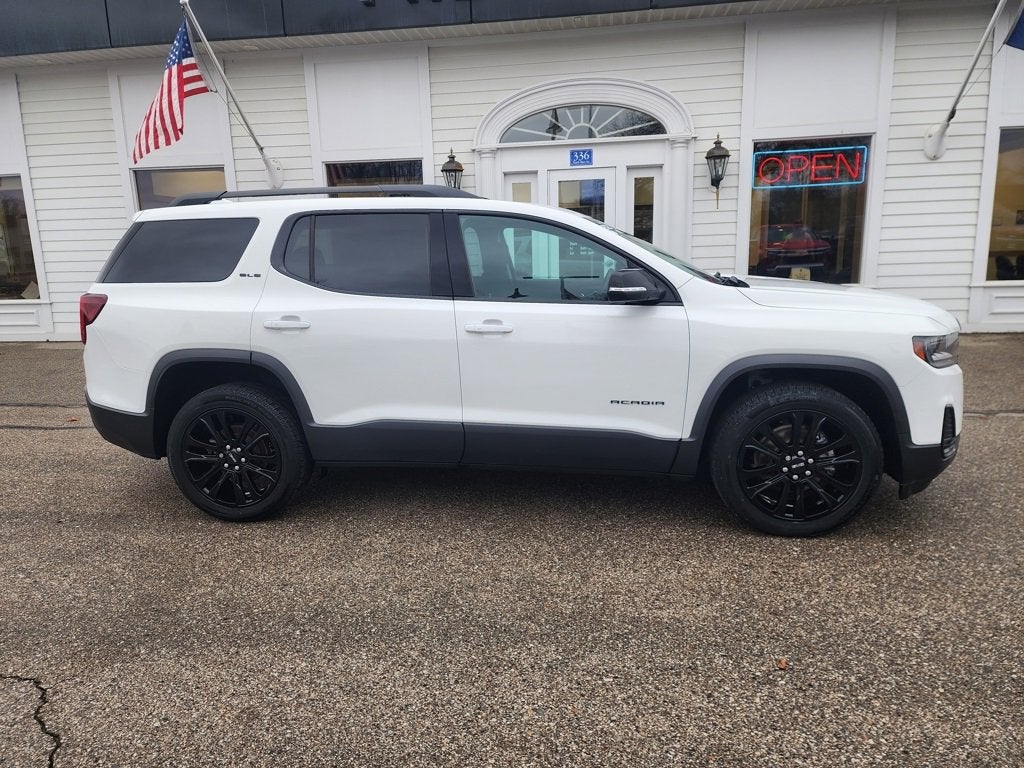 2021 GMC Acadia SLE