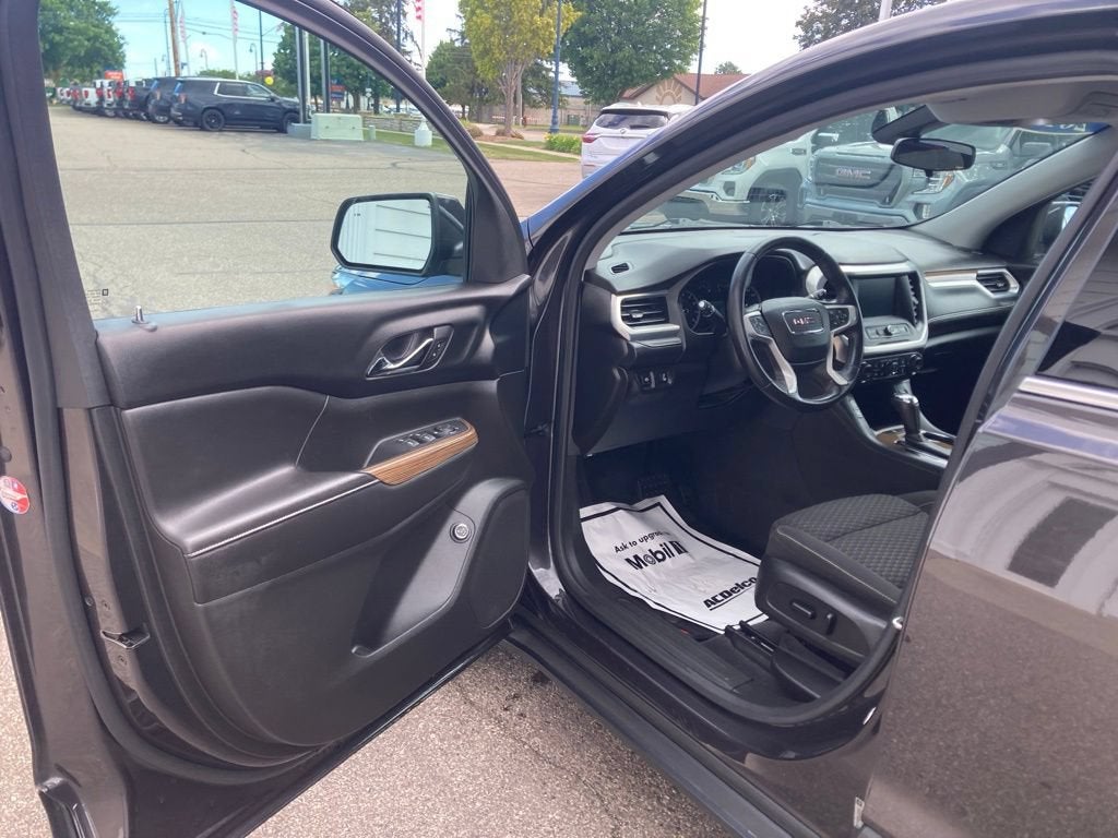 2018 GMC Acadia SLE