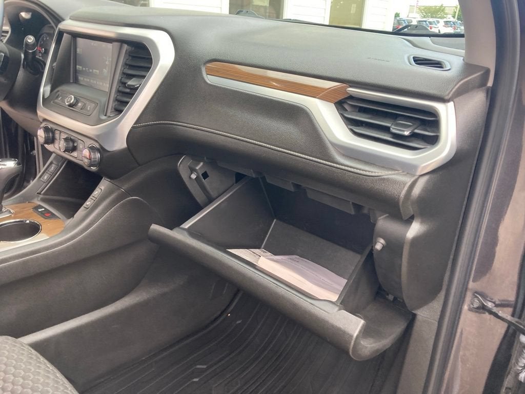 2018 GMC Acadia SLE