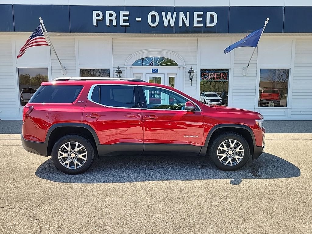 2023 GMC Acadia SLT