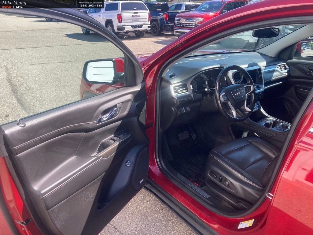 2020 GMC Acadia SLT