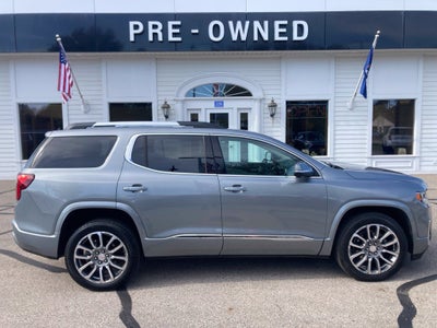 2023 GMC Acadia Denali