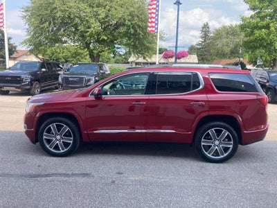 2019 GMC Acadia Denali