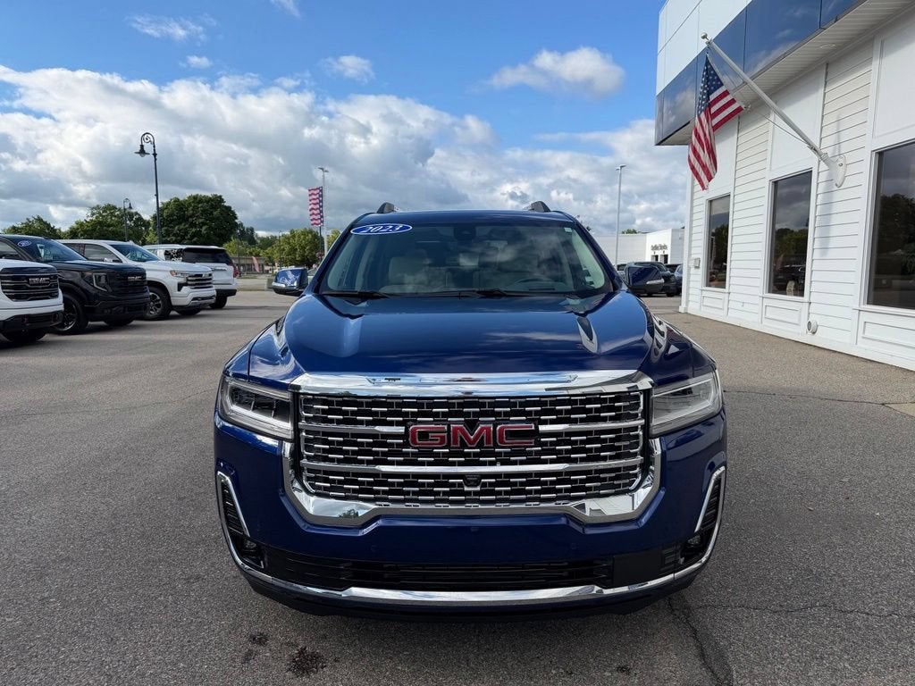 2023 GMC Acadia Denali