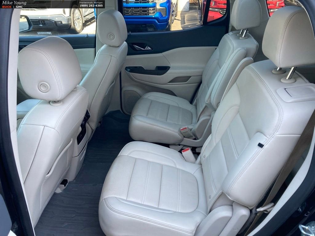 2021 GMC Acadia Denali