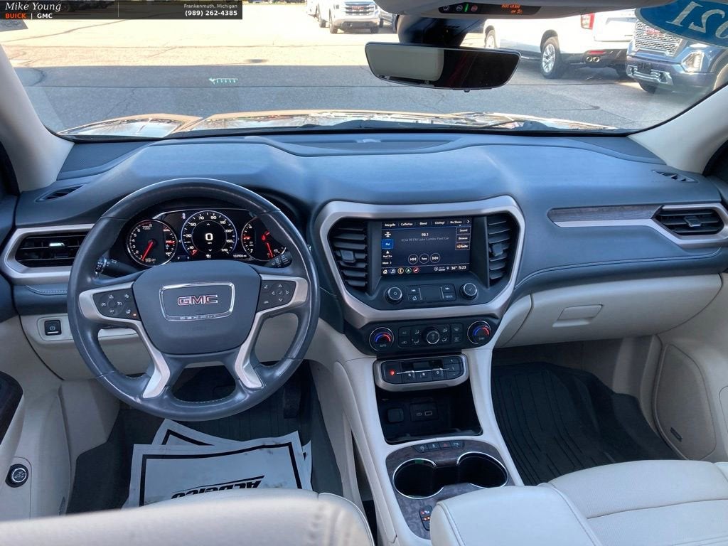 2021 GMC Acadia Denali