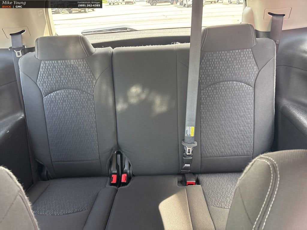 2016 GMC Acadia SLE