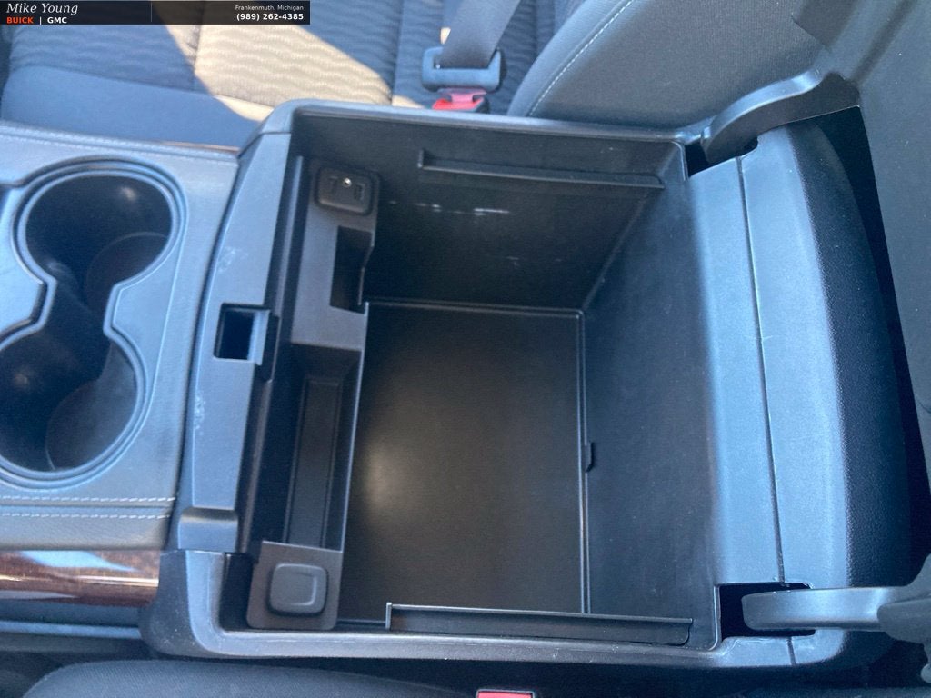 2020 GMC Yukon SLE