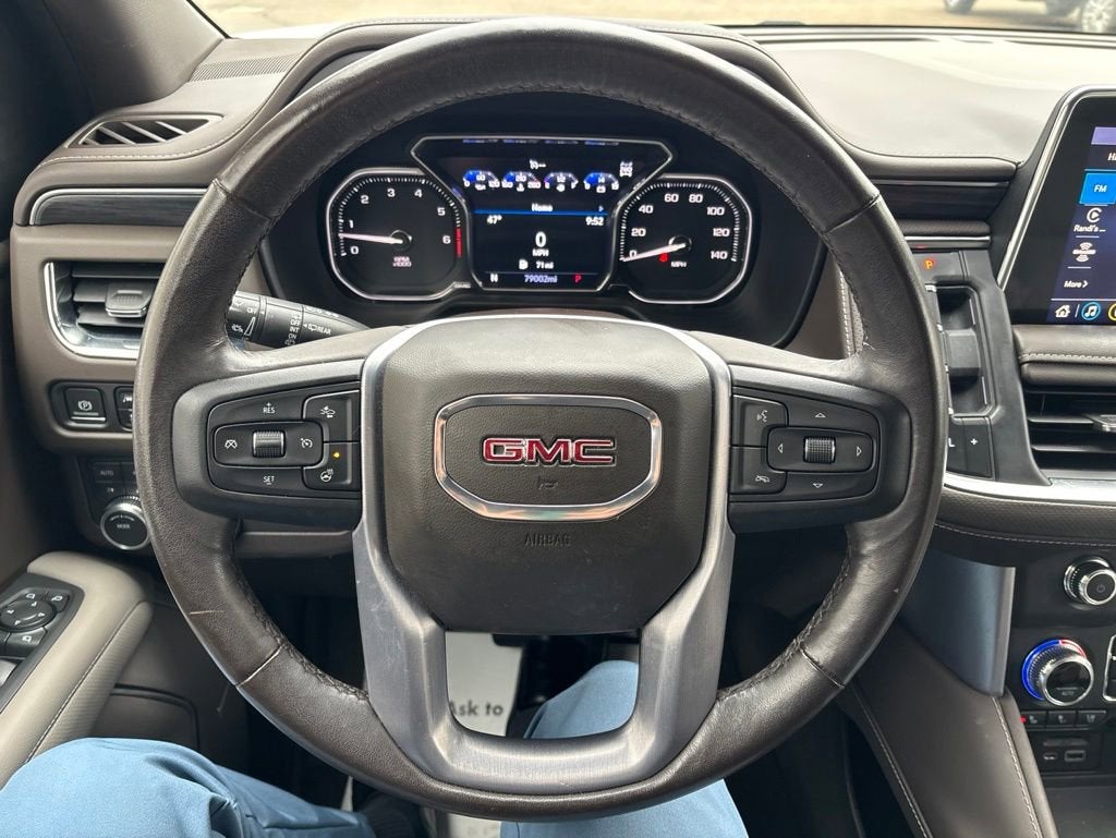 2021 GMC Yukon SLT