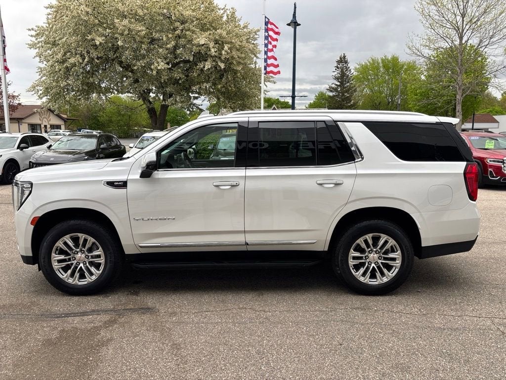 2021 GMC Yukon SLT