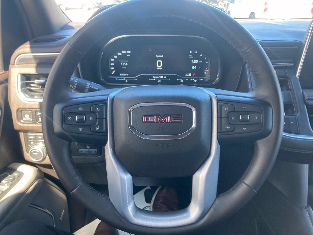 2023 GMC Yukon SLT