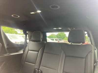 2025 GMC Yukon Elevation