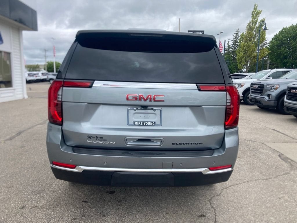 2025 GMC Yukon Elevation