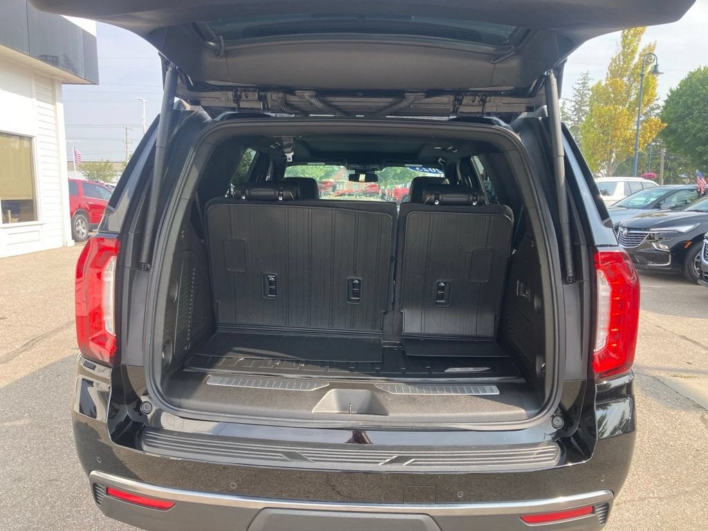 2023 GMC Yukon AT4