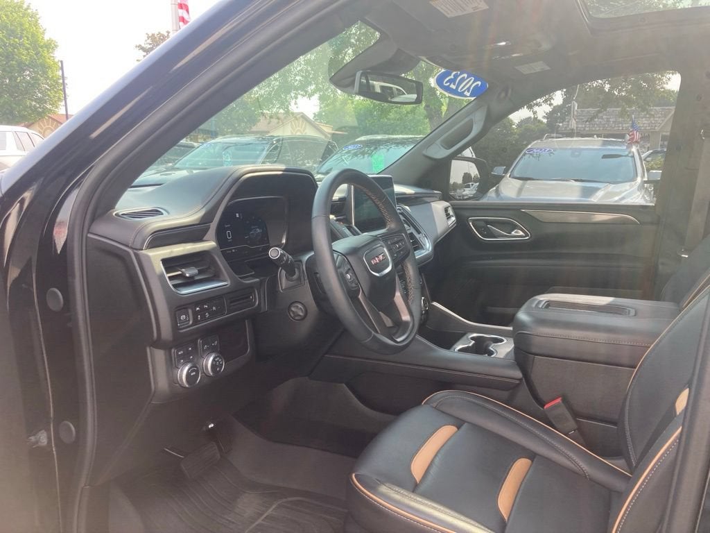 2023 GMC Yukon AT4