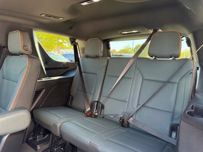 2025 GMC Yukon AT4