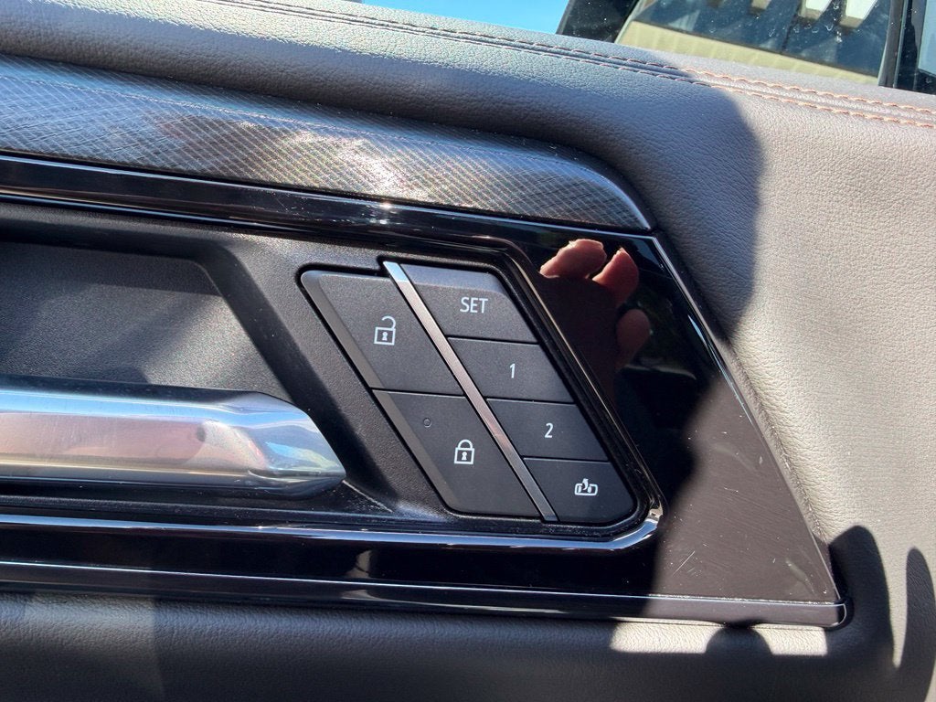2025 GMC Yukon AT4