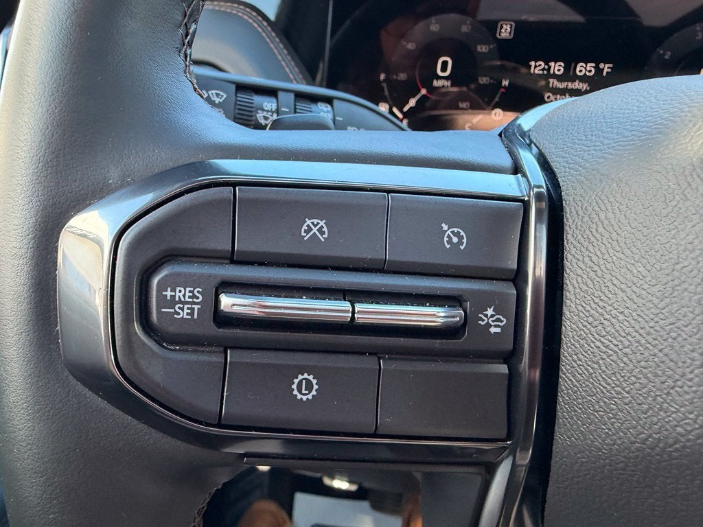 2025 GMC Yukon AT4