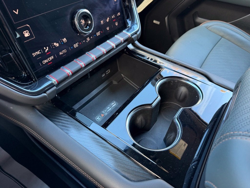 2025 GMC Yukon AT4