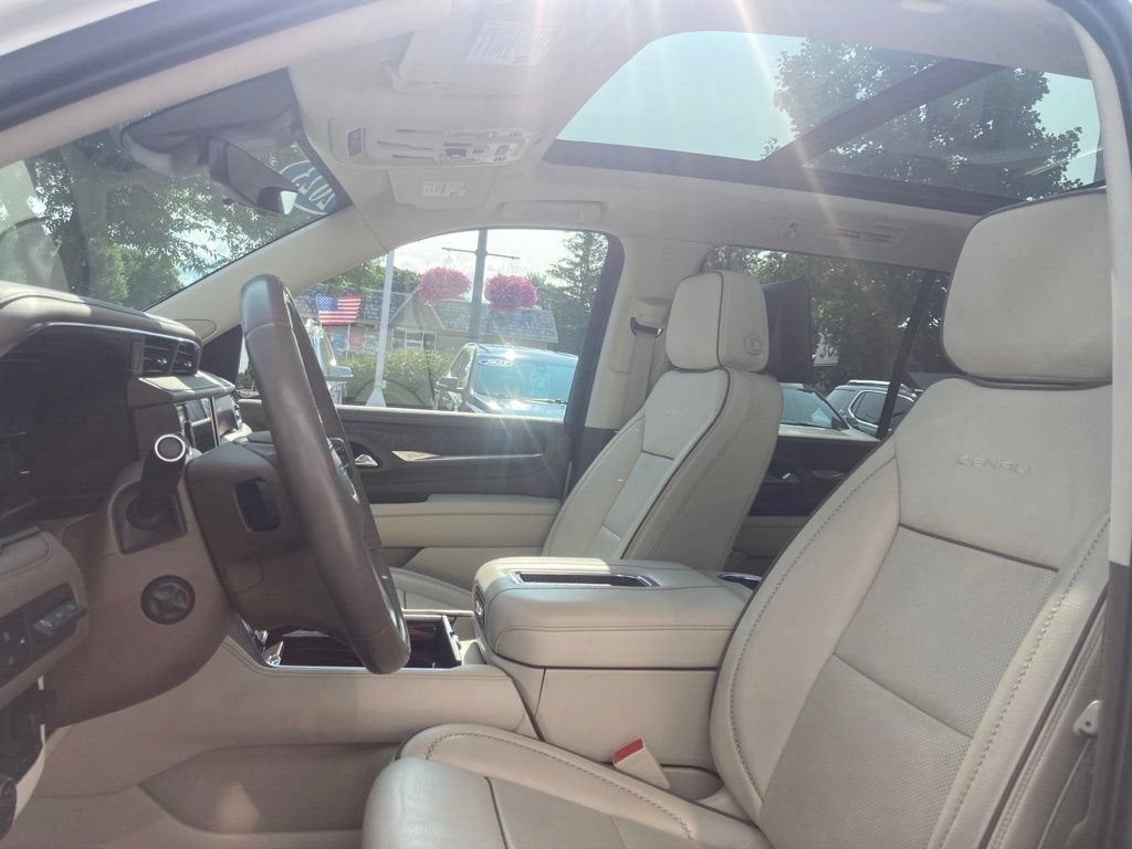 2023 GMC Yukon Denali
