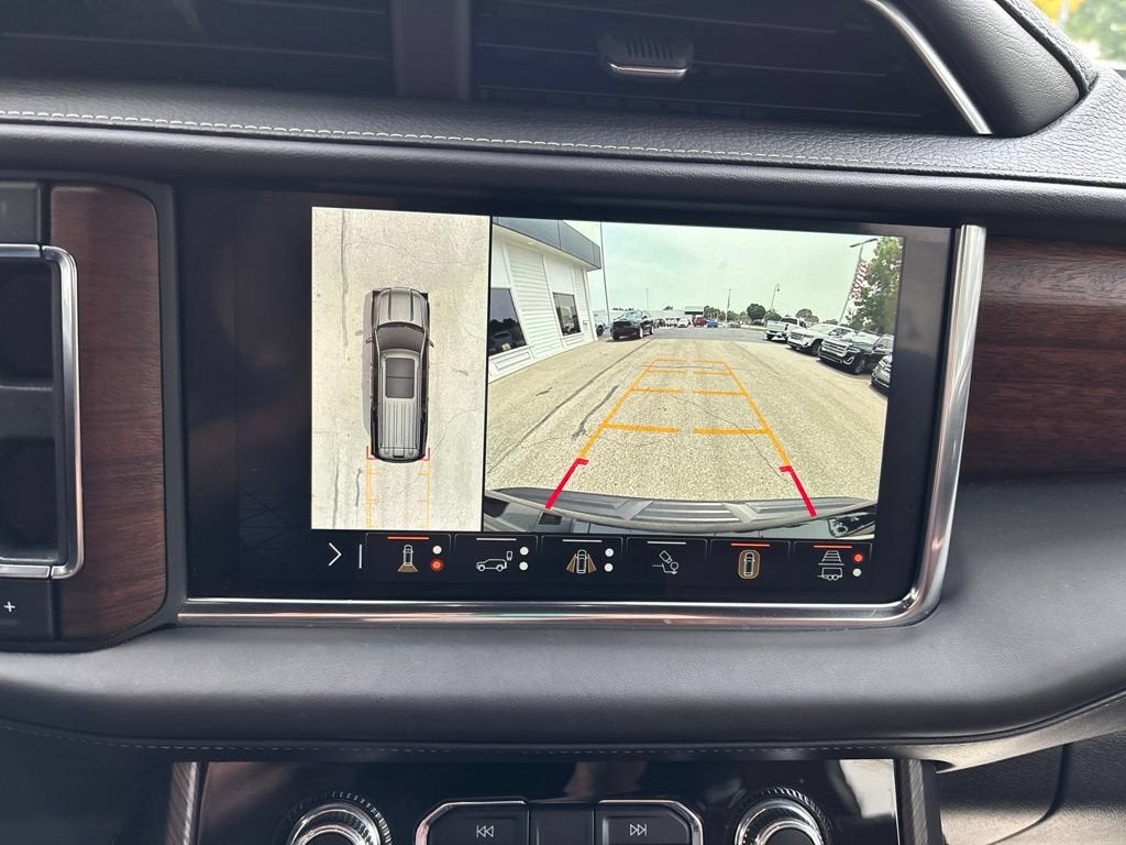 2023 GMC Yukon Denali Ultimate