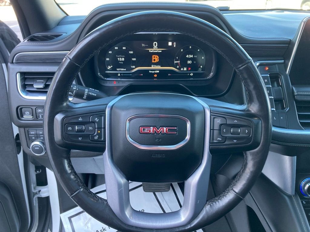 2022 GMC Yukon XL SLT