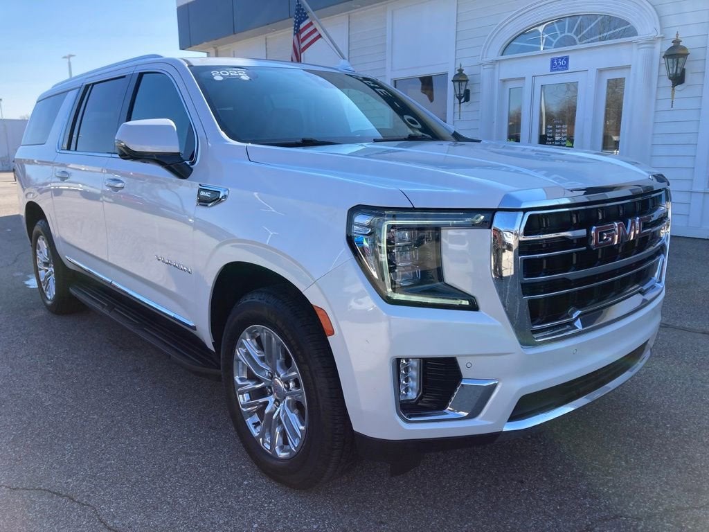 2022 GMC Yukon XL SLT