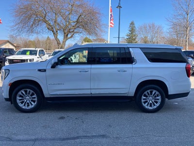 2022 GMC Yukon XL SLT