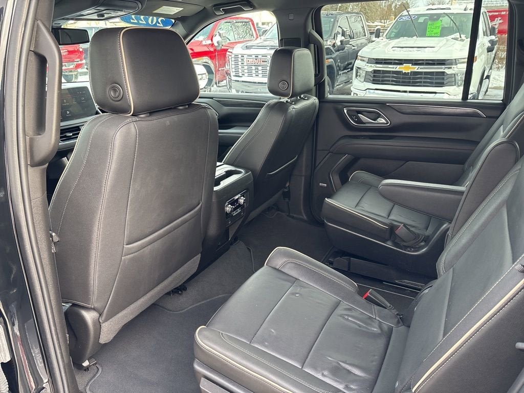 2022 GMC Yukon XL SLT