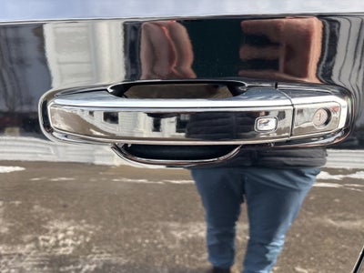 2022 GMC Yukon XL SLT