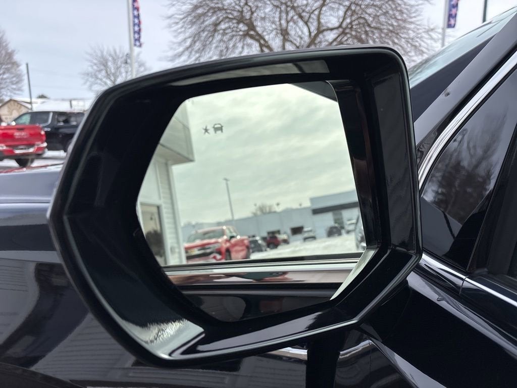 2022 GMC Yukon XL SLT