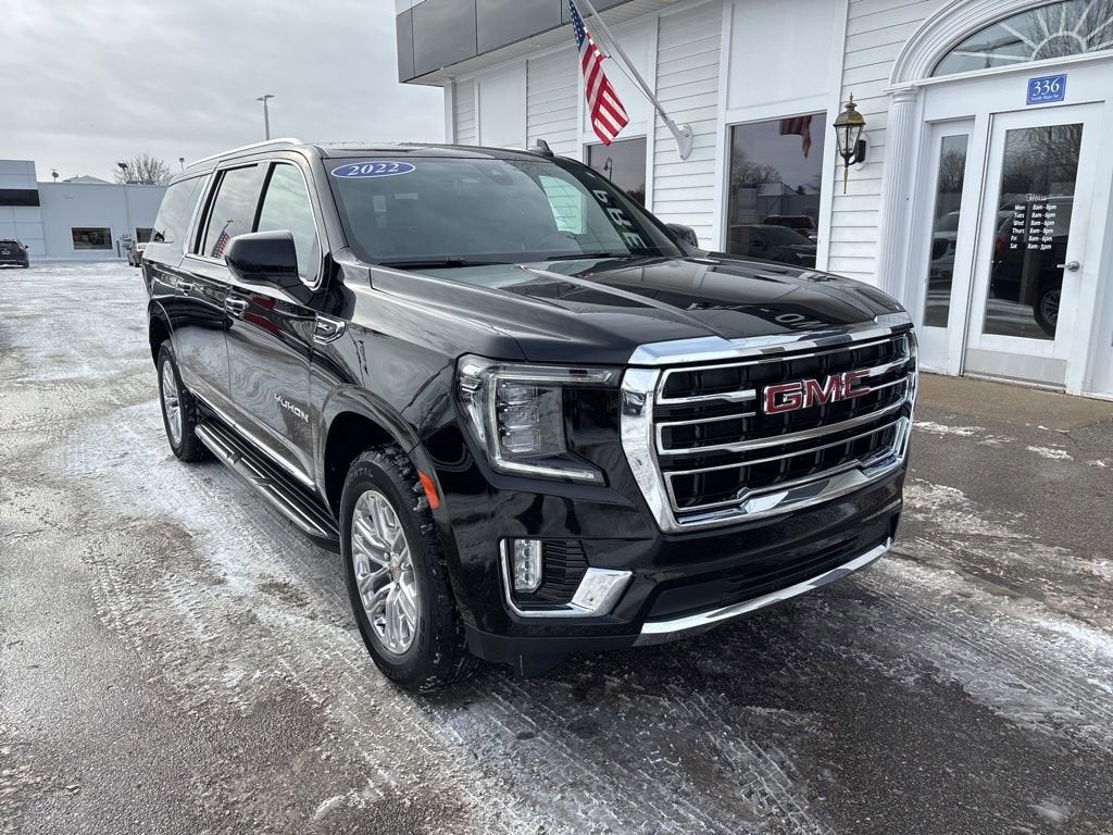 2022 GMC Yukon XL SLT