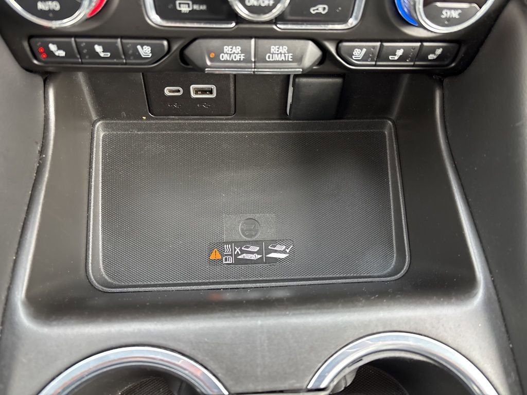 2022 GMC Yukon XL SLT