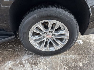 2022 GMC Yukon XL SLT