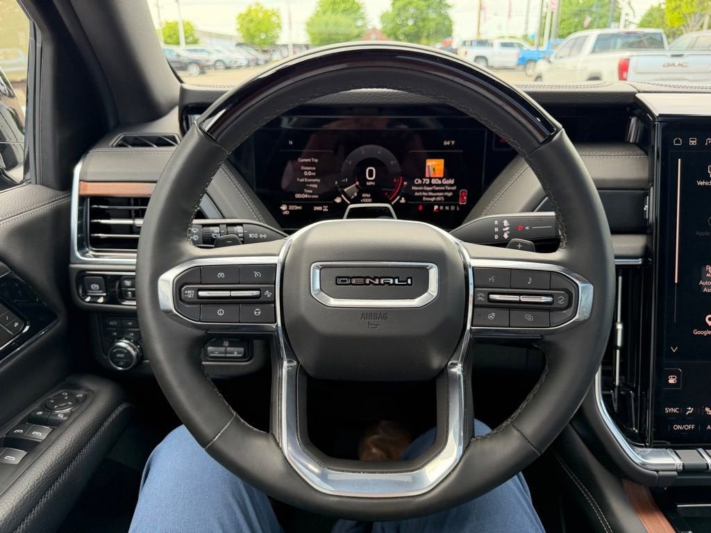 2025 GMC Yukon XL Denali