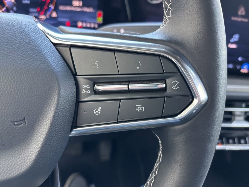 2024 Chevrolet Traverse LS