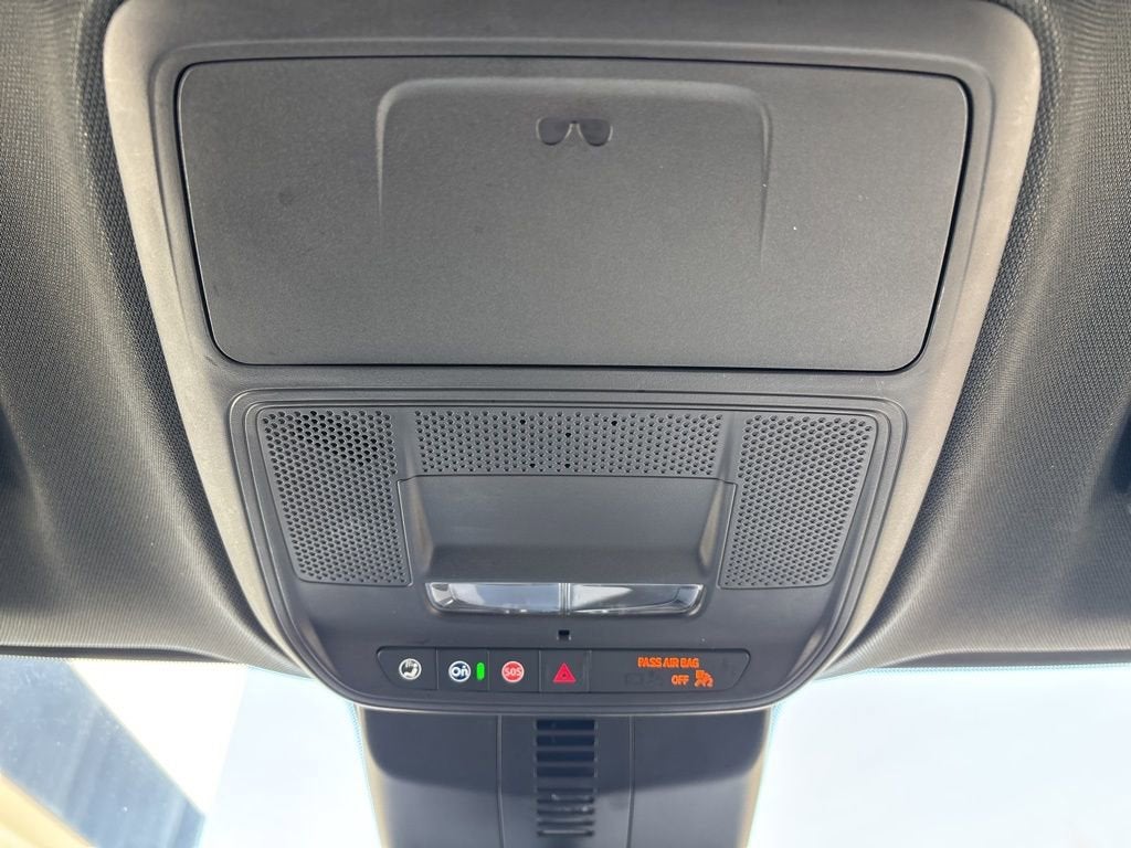 2024 Chevrolet Traverse LS