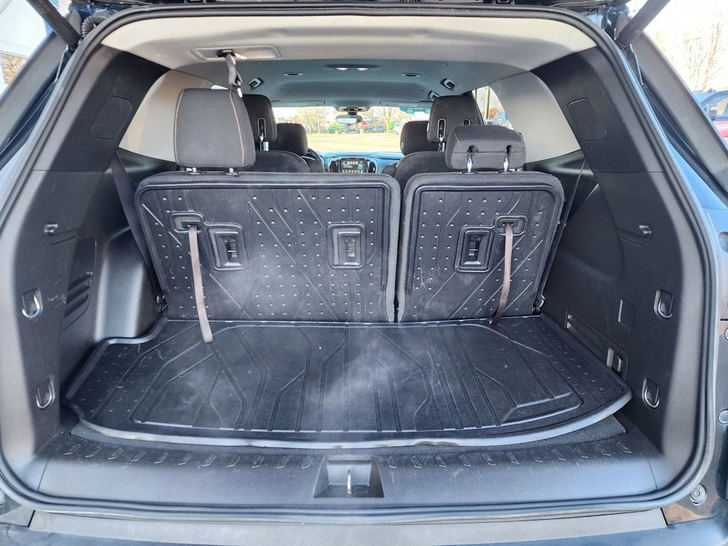 2018 Chevrolet Traverse LT Cloth