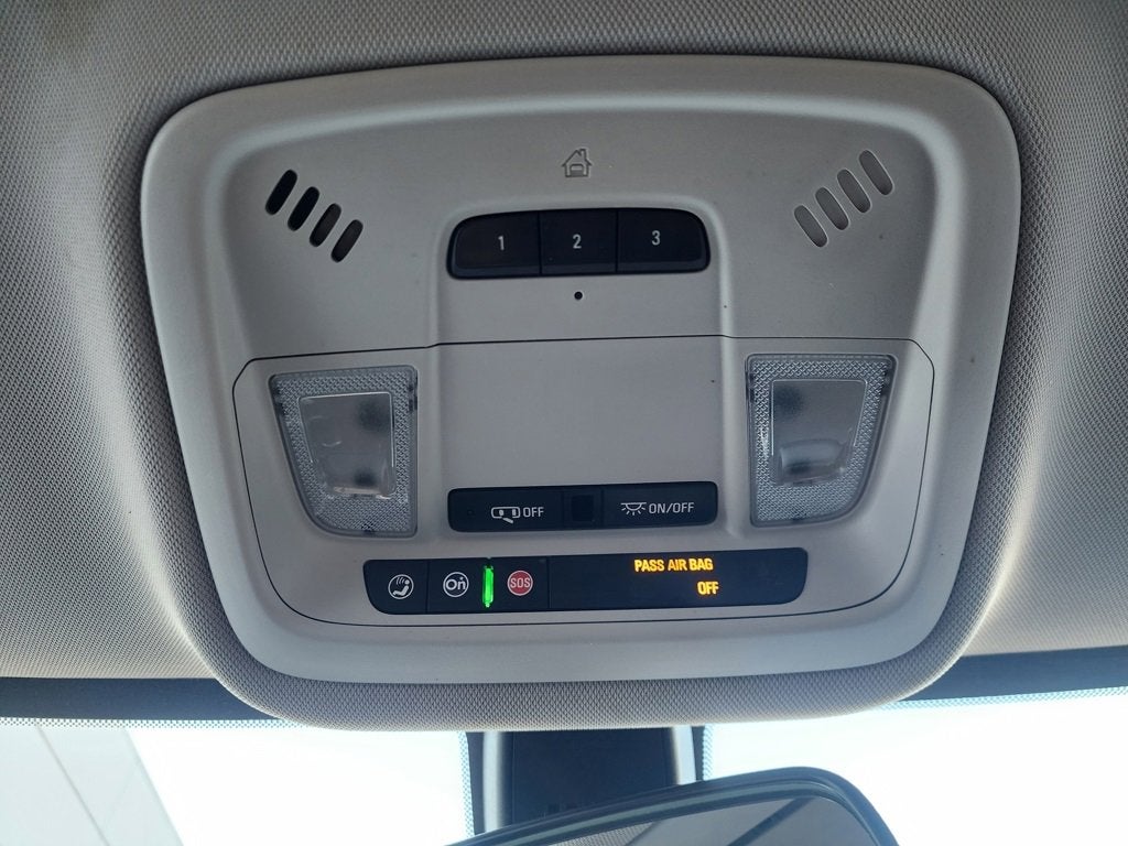 2018 Chevrolet Traverse LT Cloth