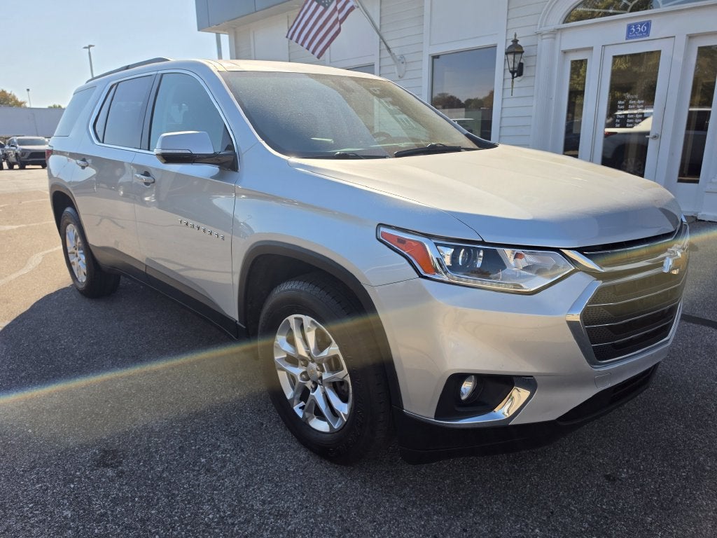 2020 Chevrolet Traverse LT Cloth
